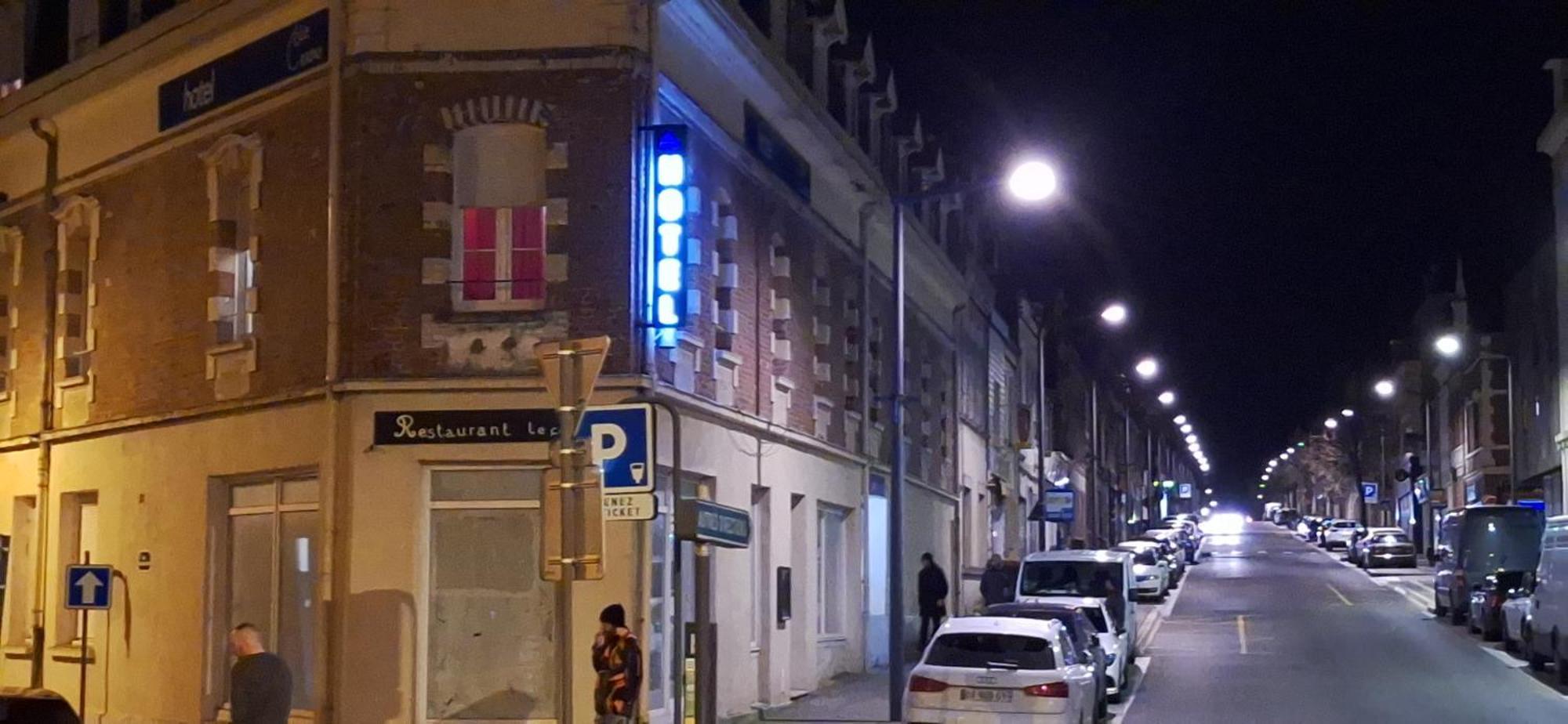 Hotel- Restaurant Le Saint Quentin 外观 照片